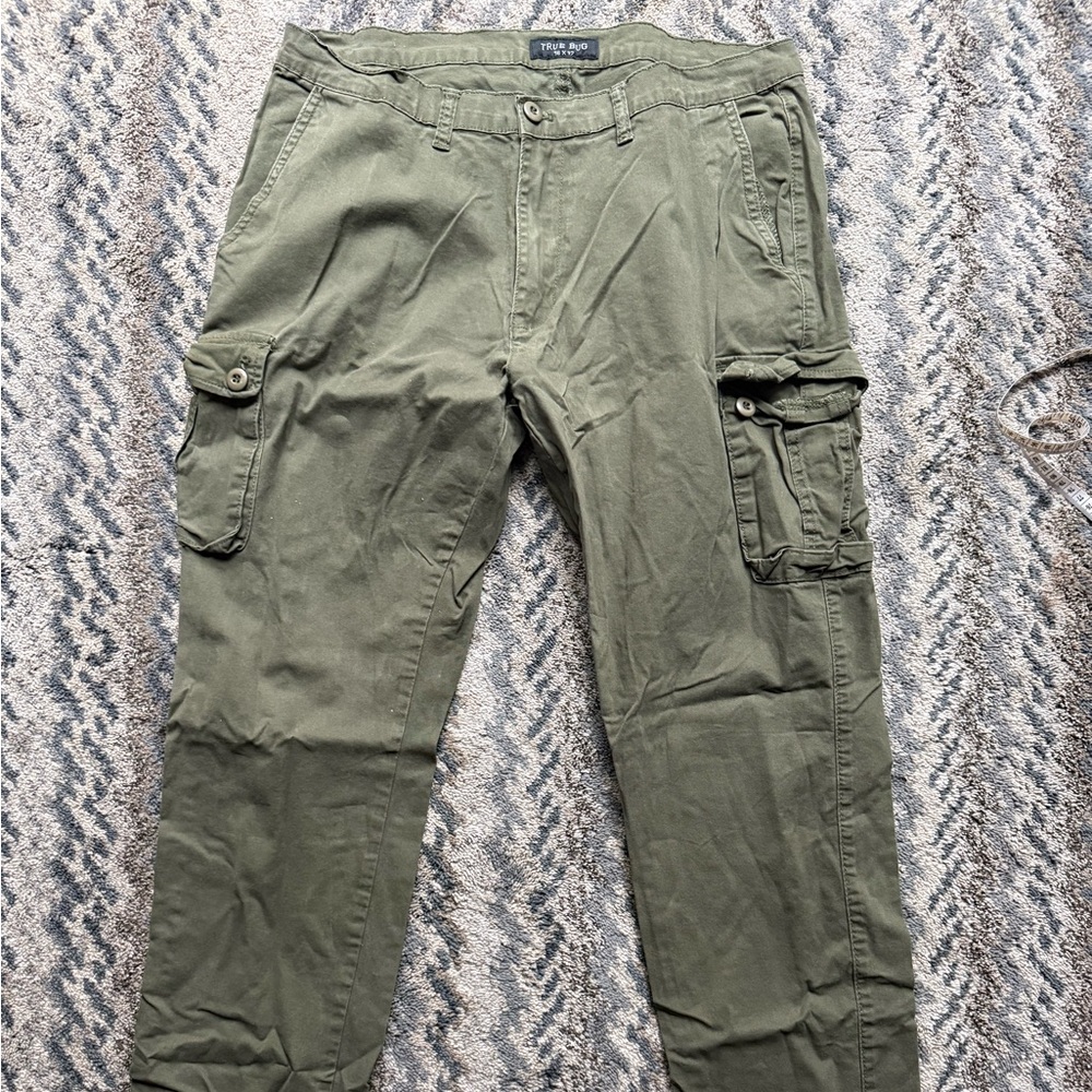 green cargo pants 36x32